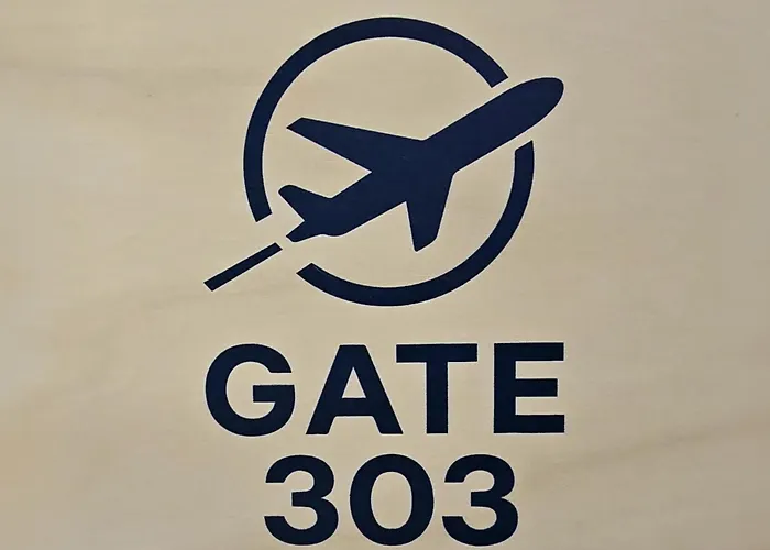 Apartment Gate 303